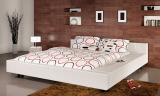 Čalouněná manzelska postel 180x200cm